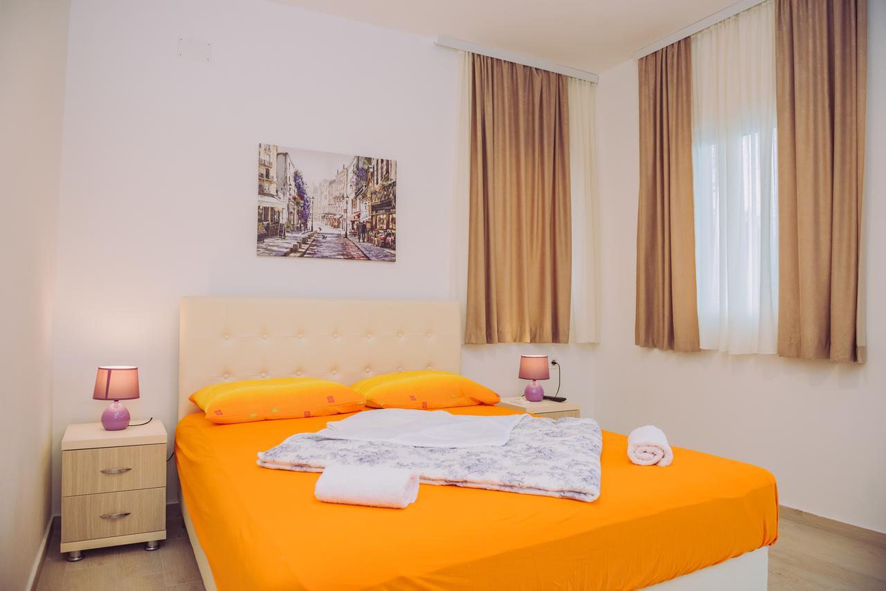 Apartments Krstovic Sutomore Bagian luar foto