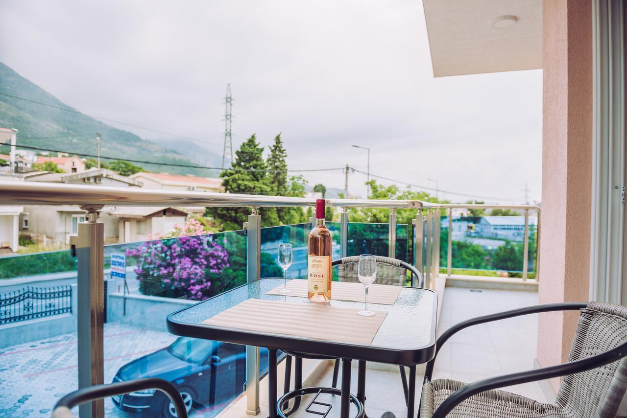 Apartments Krstovic Sutomore Bagian luar foto