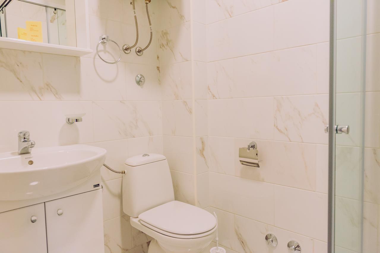 Apartments Krstovic Sutomore Bagian luar foto